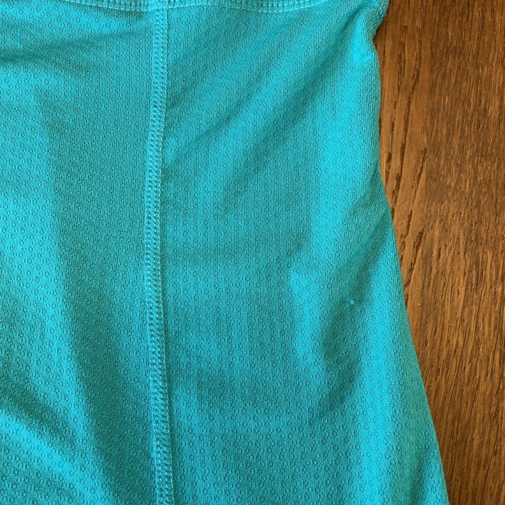 LULULEMON Athletica Womens Tank Top Size 4 Teal Aqua Yoga Tee Green Gym Running - Picture 5 of 7